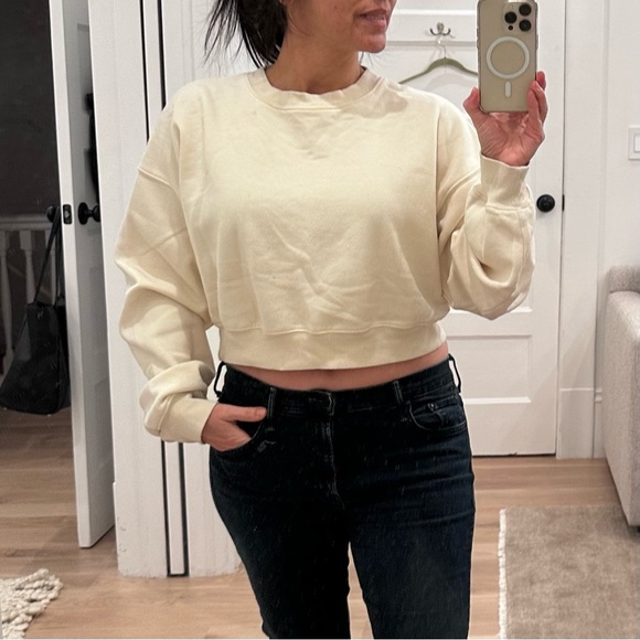 Wild Fable Cream Cropped Sweatshirt - Picture 3 of 3